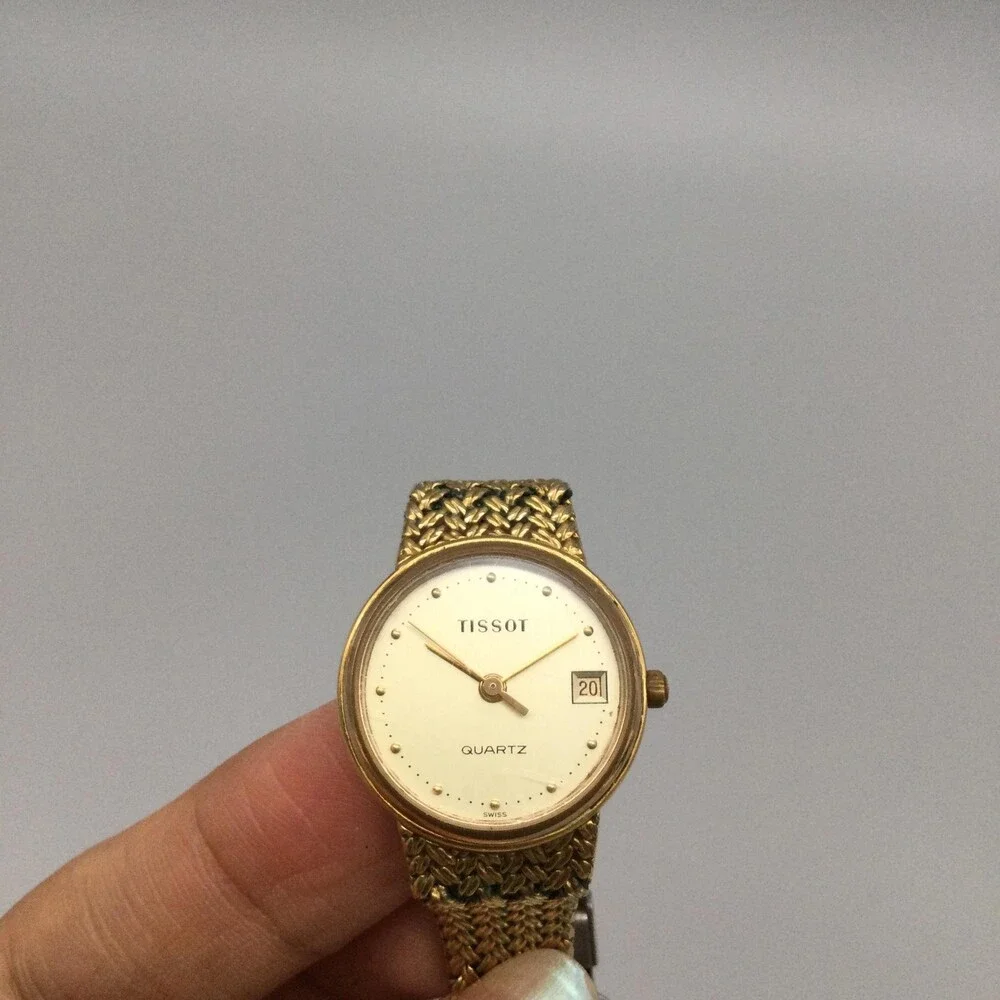 Vintage Tissot Womens Watch 22mm Champagne Dial Gold Tone Mesh New Battery 5.75